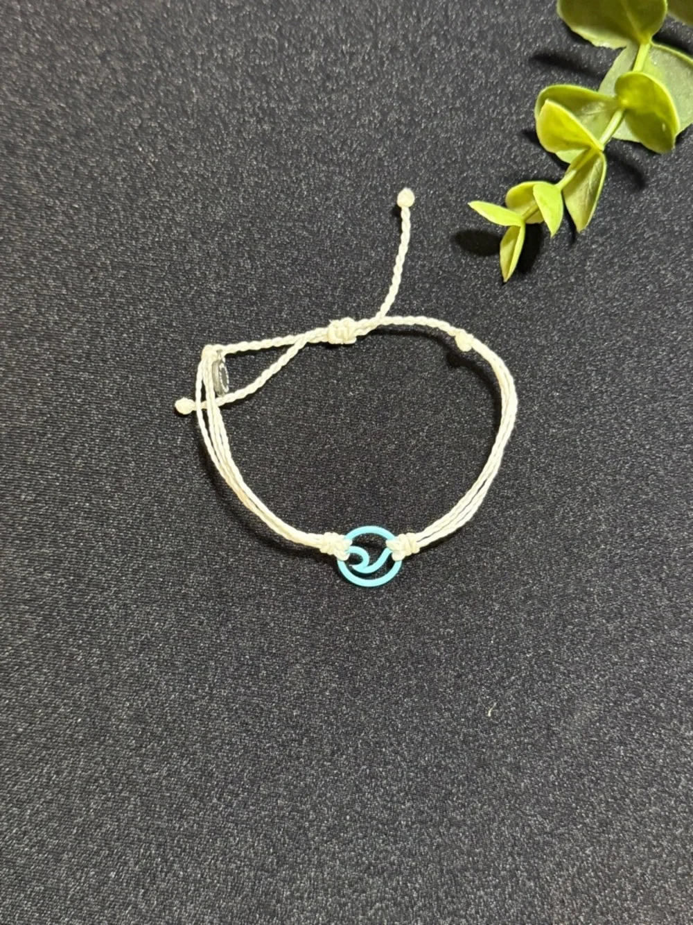 Pura Vida White Cord‎ Bracelet with Turquoise Wave Charm
